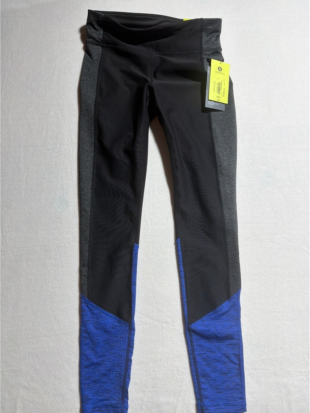 Xersion Women's Fitted Athletic Leggings Size S - Picture 3 of 7
